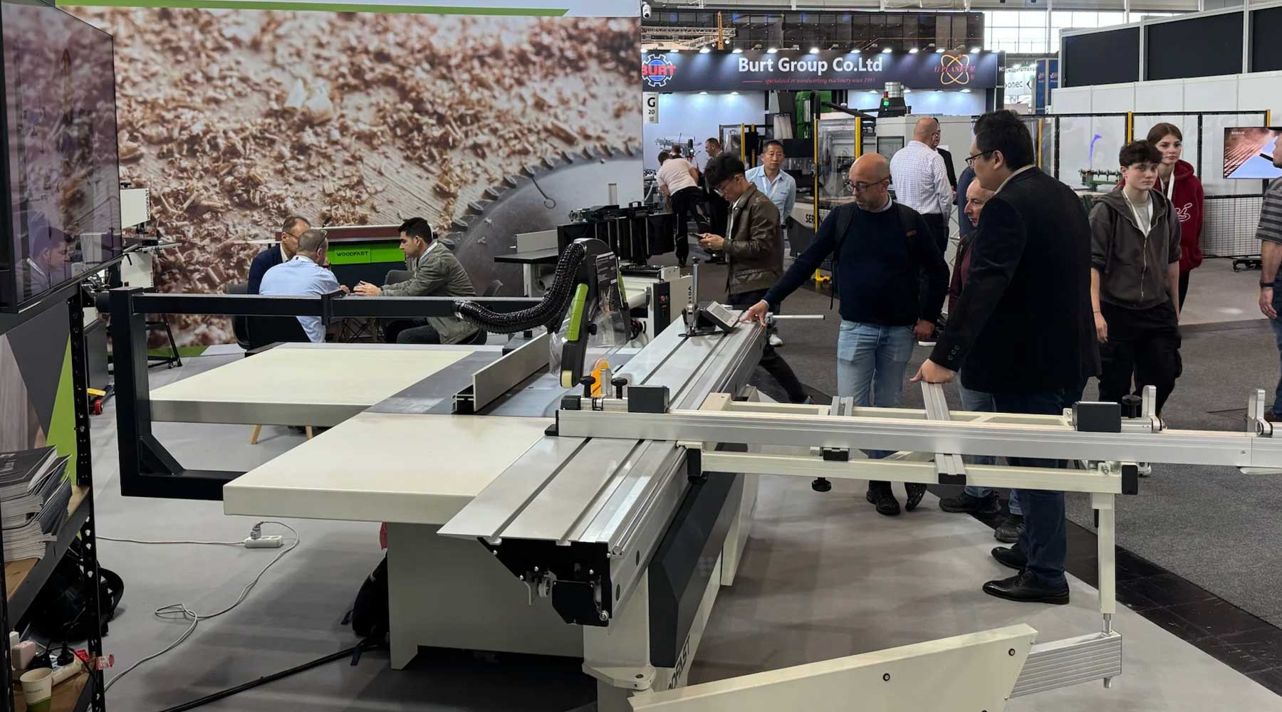 NEW RELEASE: Woodfast PS400C-S SafeCut: A New Era in Table Saw Safety