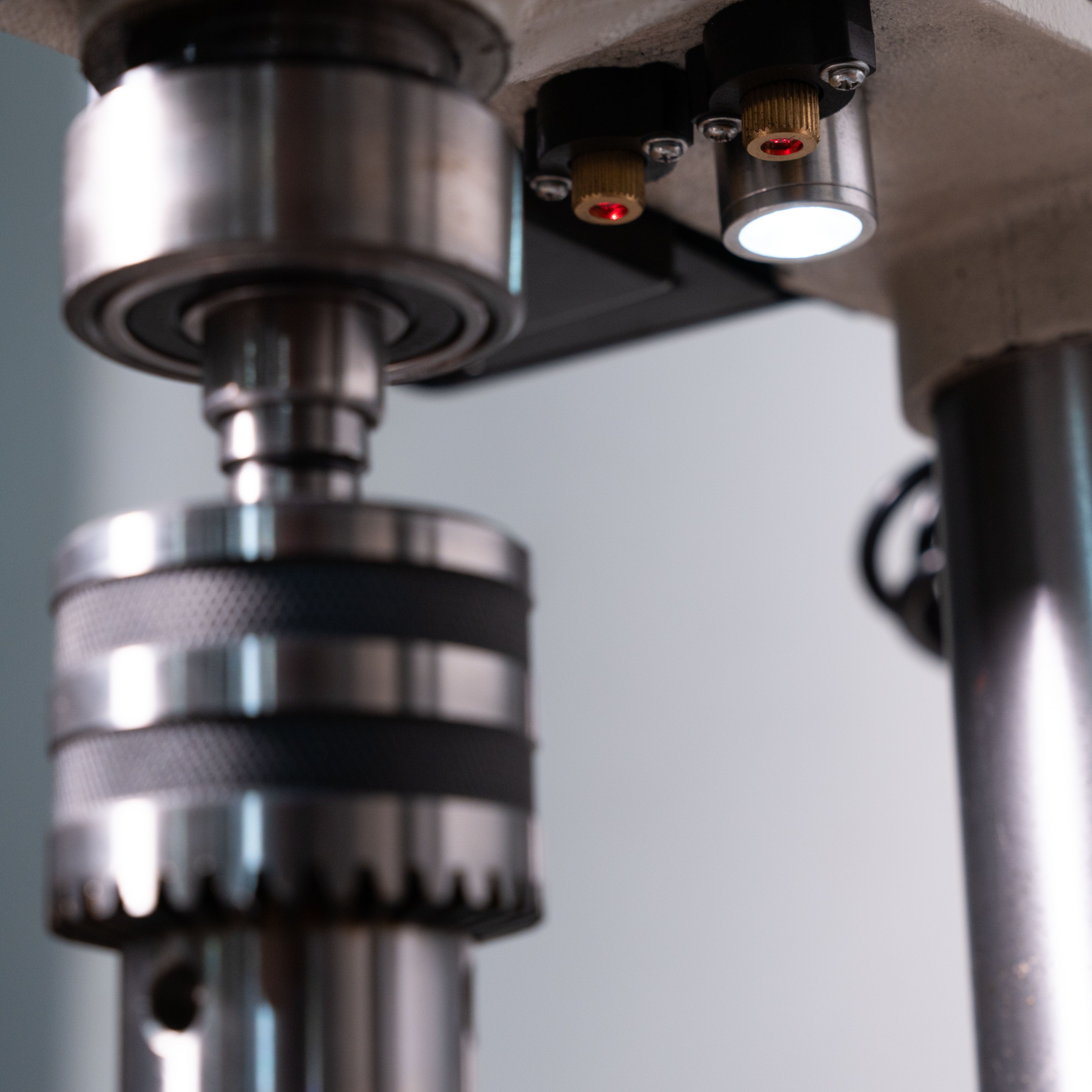 Woodfast 430mm (17") Floor Drill Press Electronic Variable Speed 16mm Key Chuck 240V DP43016F-VS *New Arrival*