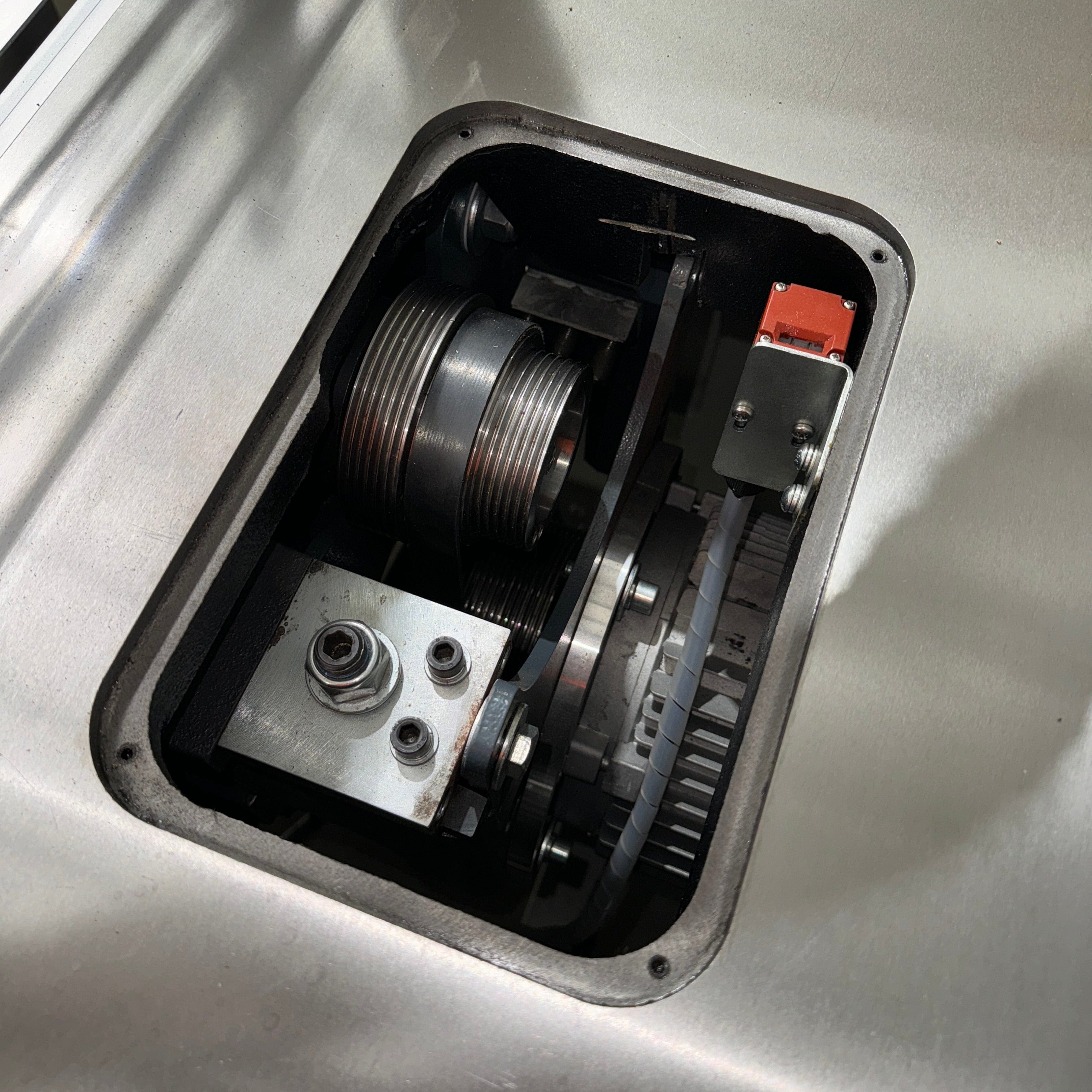 Woodfast 400mm (16") 7.5HP 3.2m Sliding Table (Optional Upgrade to 3.8m Sliding Table) with Overhead Control & Automatic Rise / Fall & Tilt Panel Saw 415V PS400C