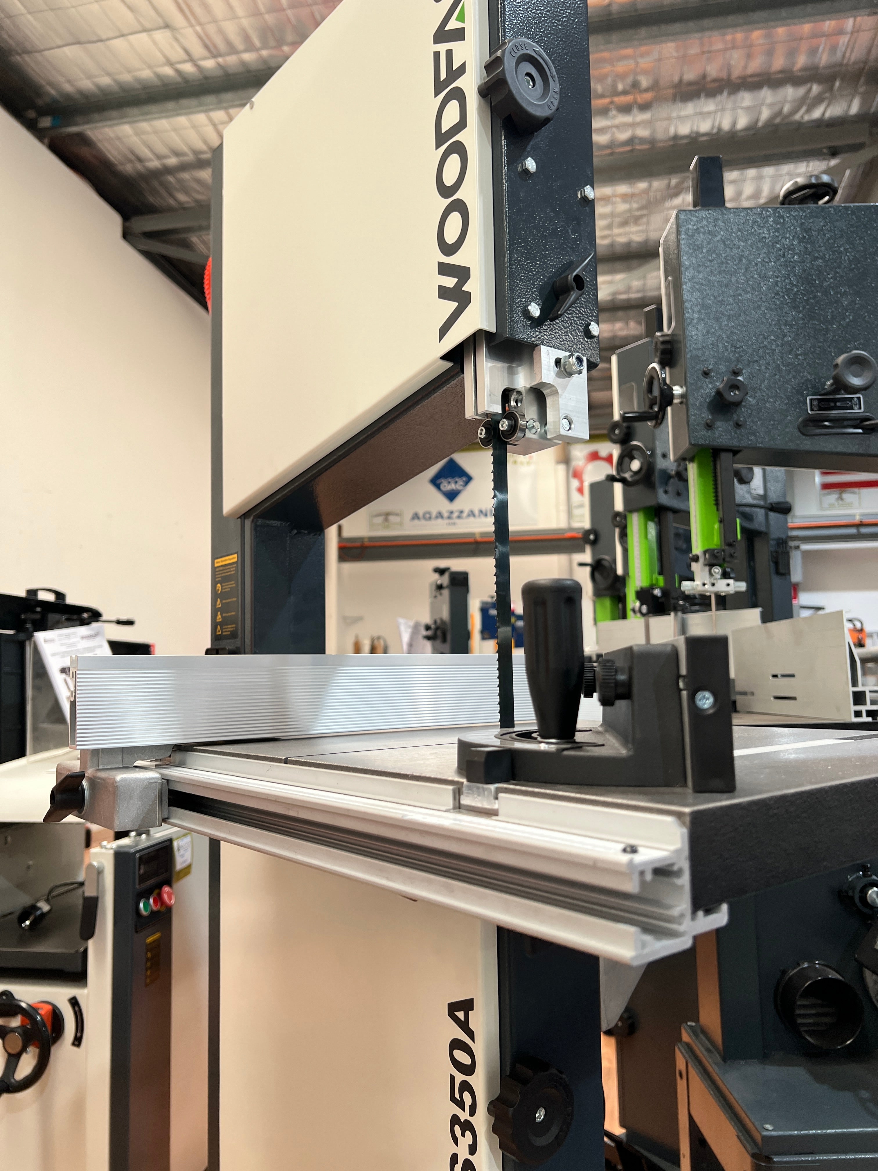 Woodfast 350mm (14") Bandsaw 1HP 240V BS350A