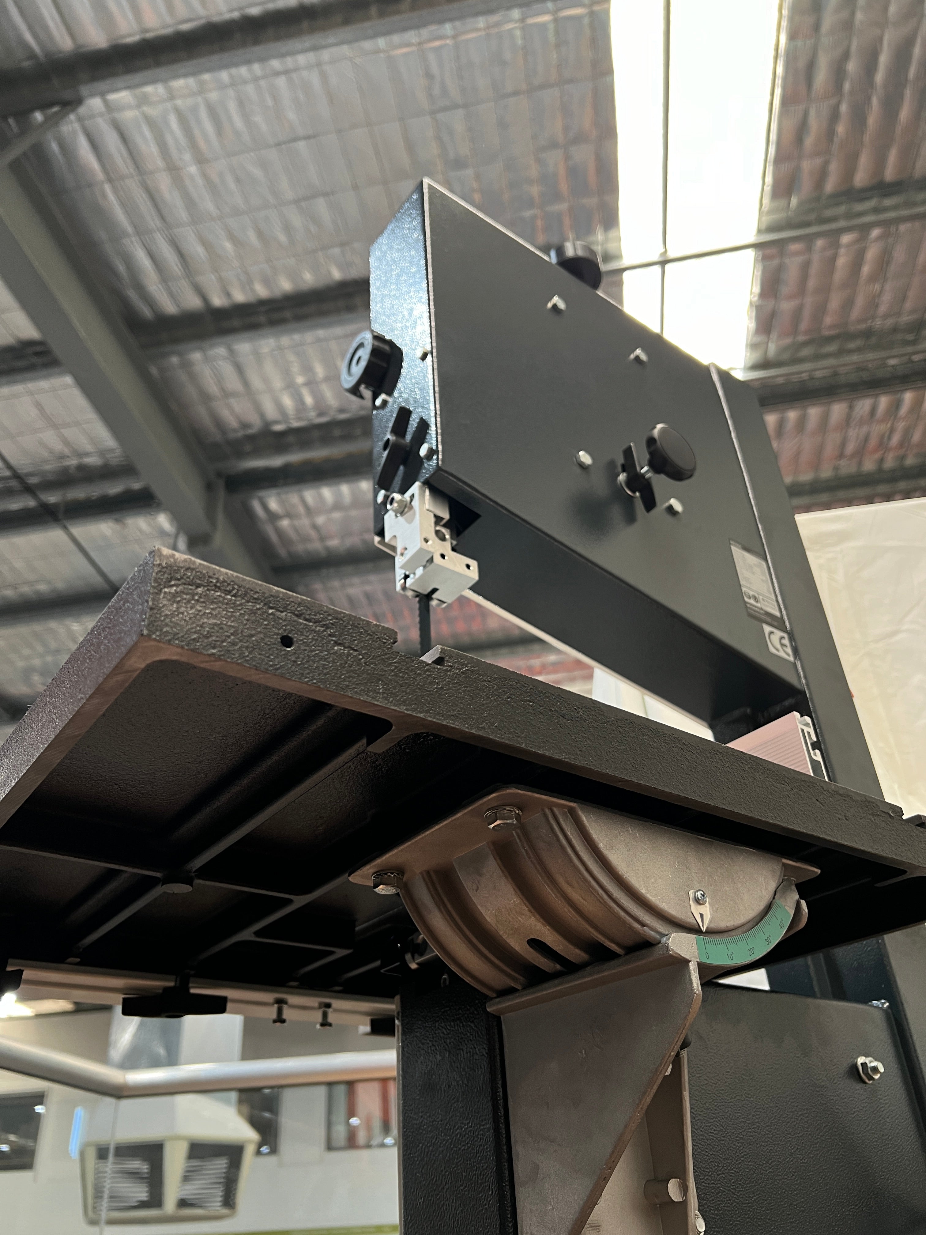 Woodfast 350mm (14") Bandsaw 1HP 240V BS350A