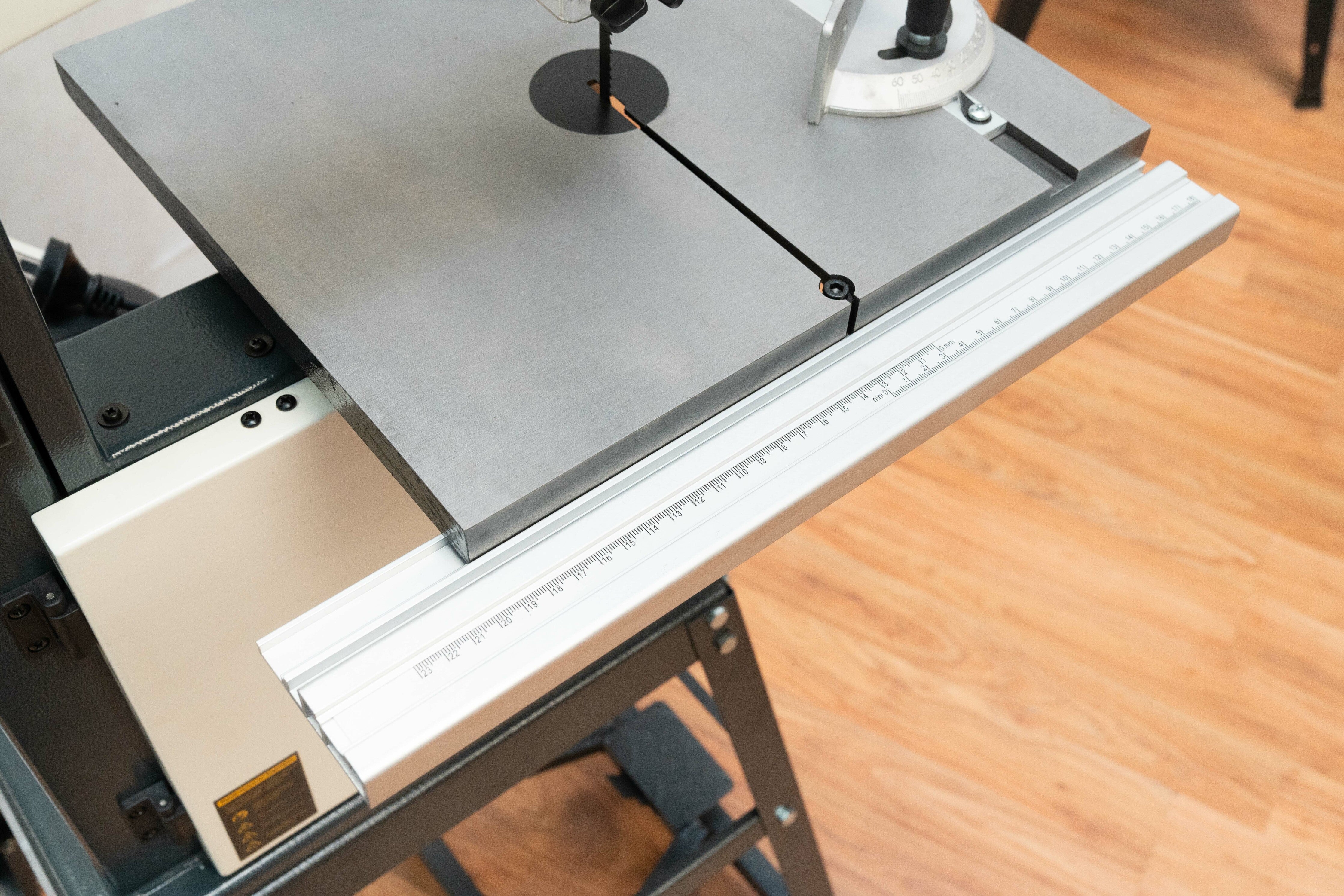 Woodfast 250mm (10") Bandsaw 0.5HP 240V BS250B