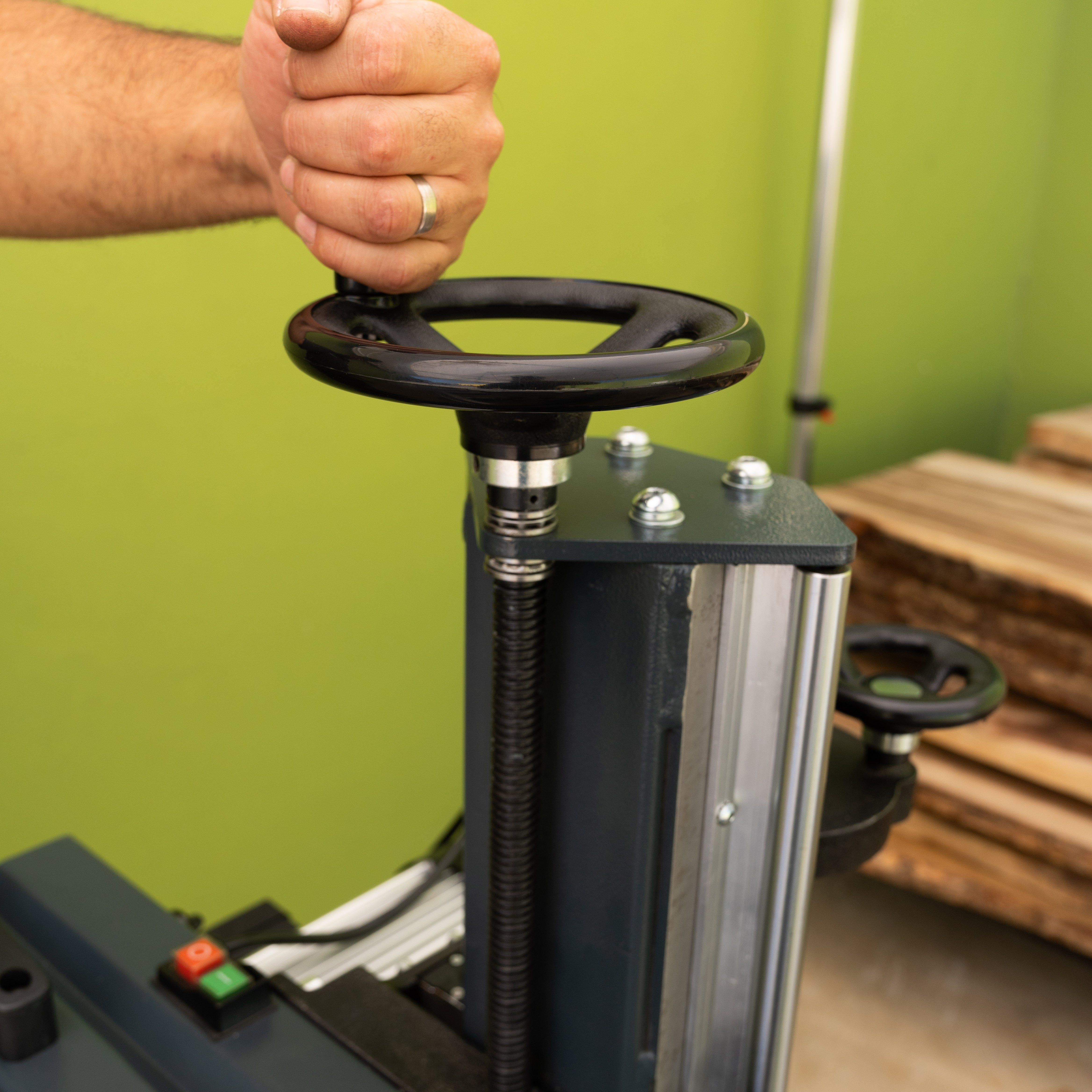 Woodfast 2.4m 3HP Sawmill 240V HB350B