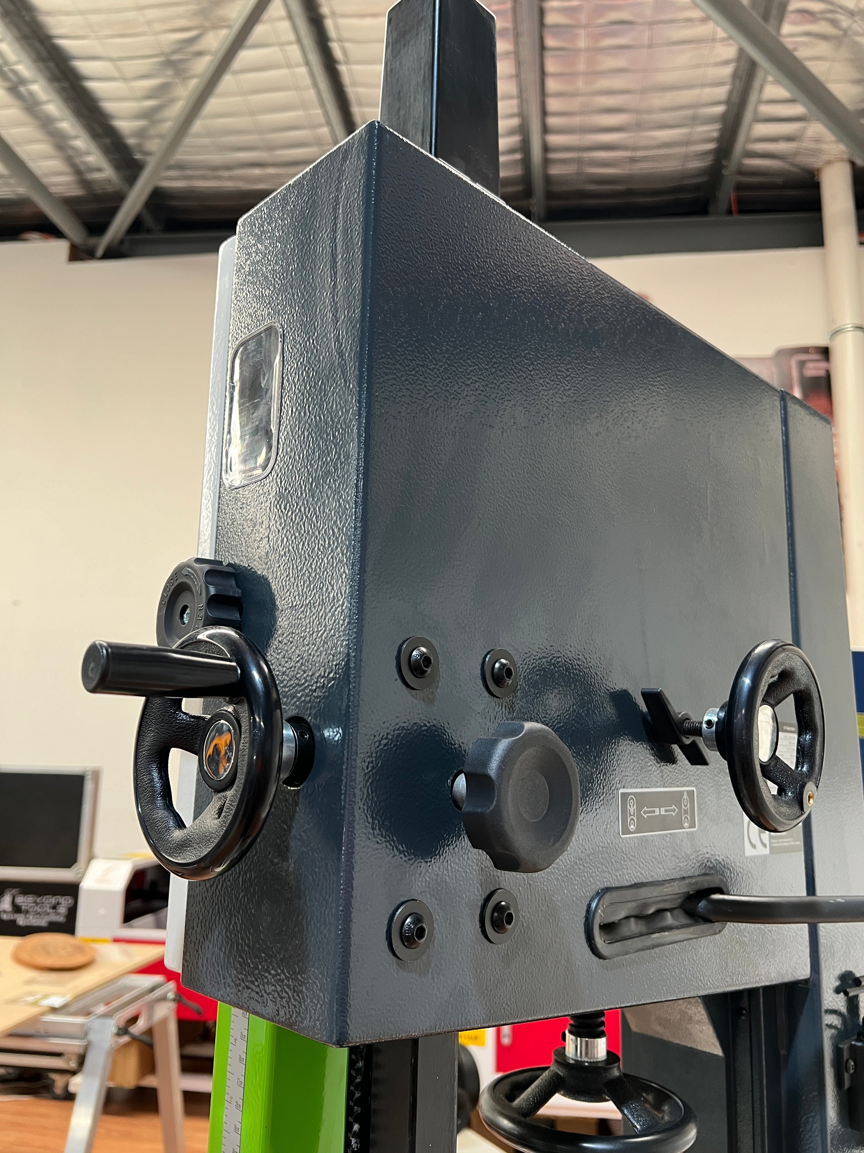 Woodfast 350mm (14") Professional Bandsaw 3HP 240V BS350E *New Arrival*