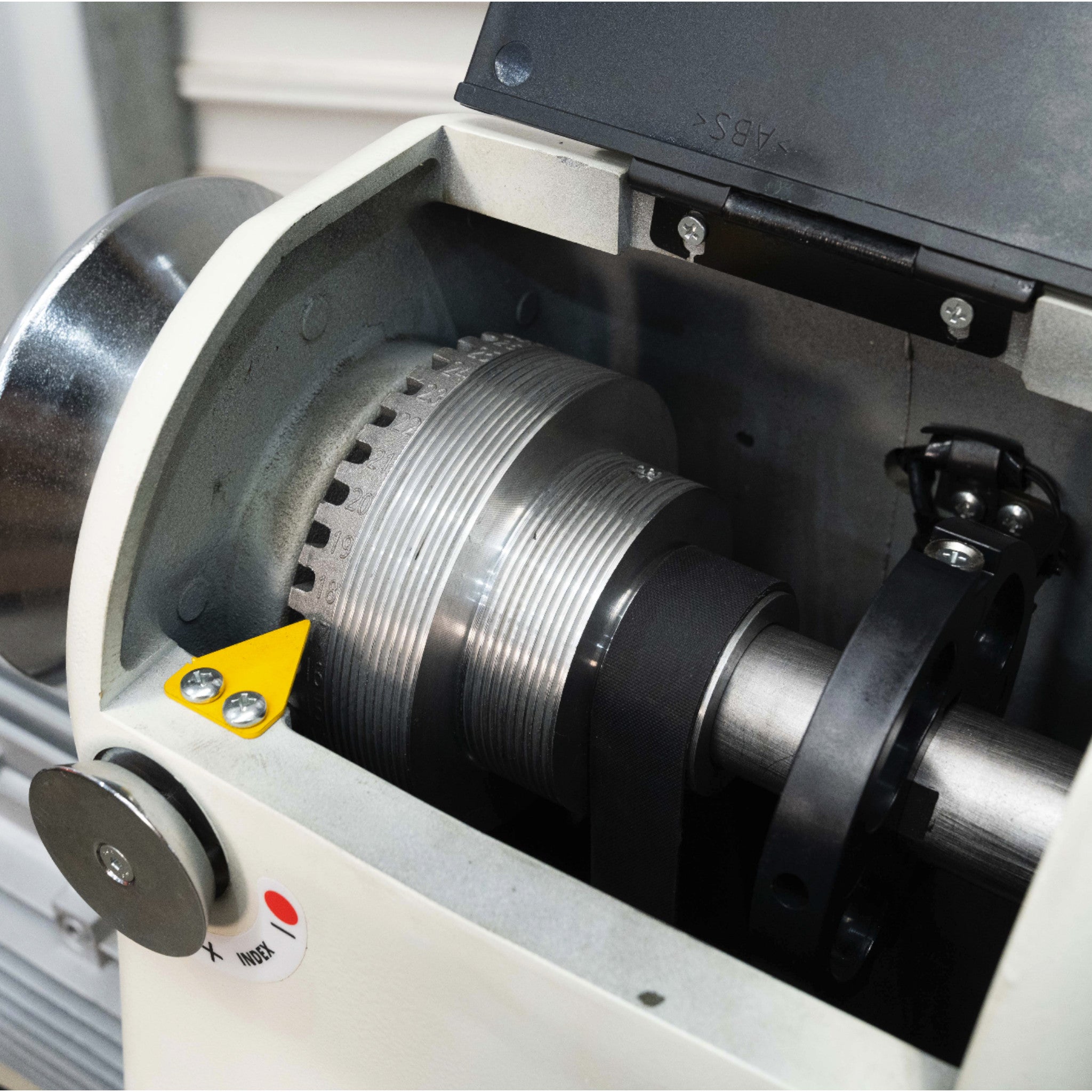 Woodfast 762mm (30") Swing x 1060mm (40") Between Centres Super Heavy Duty Wood Lathe 3HP WL3040A *Restocking Soon - Expected Mid Nov 2025*