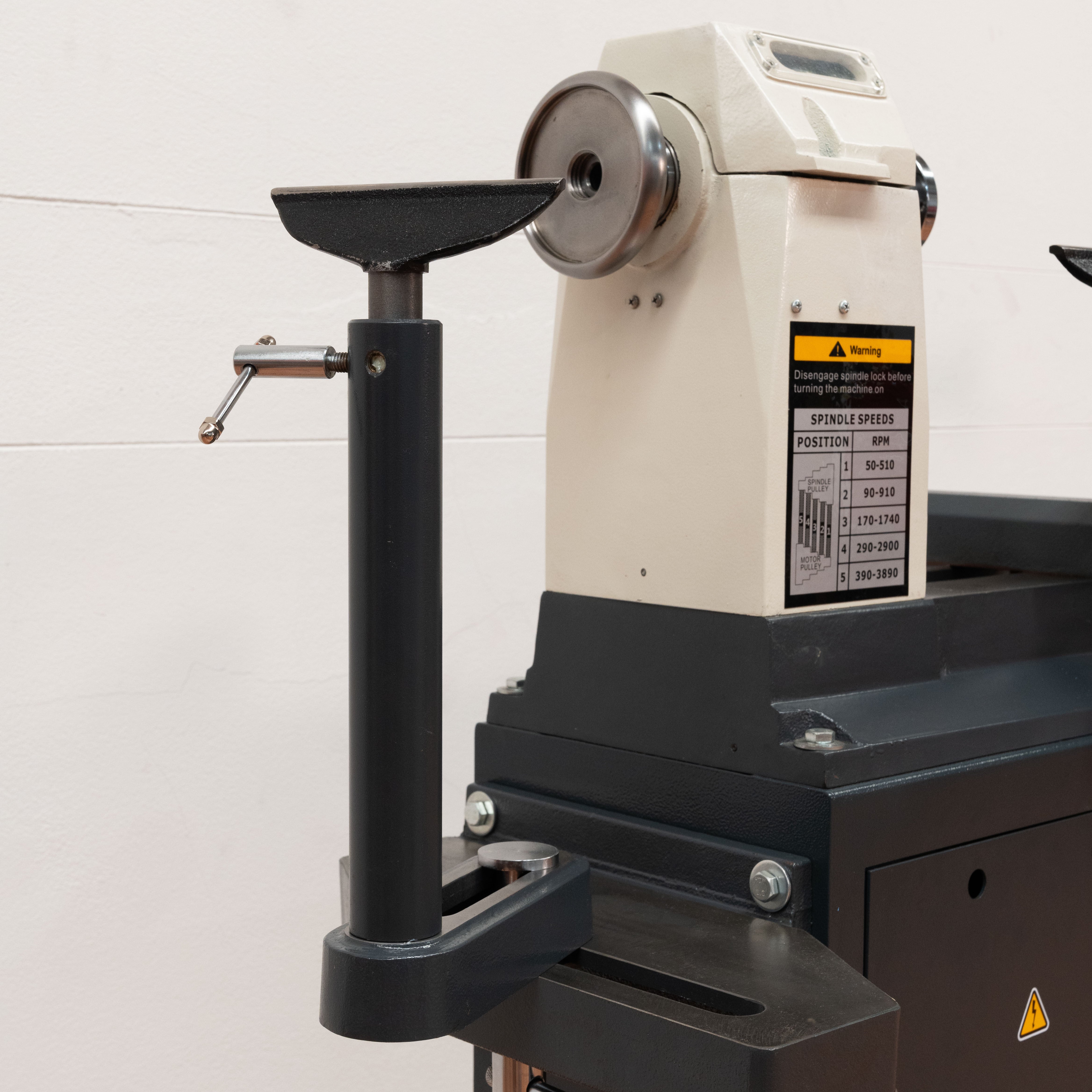 Woodfast 510mm (20") Swing x 915mm (36") Between Centres Heavy Duty Wood Lathe WL520A