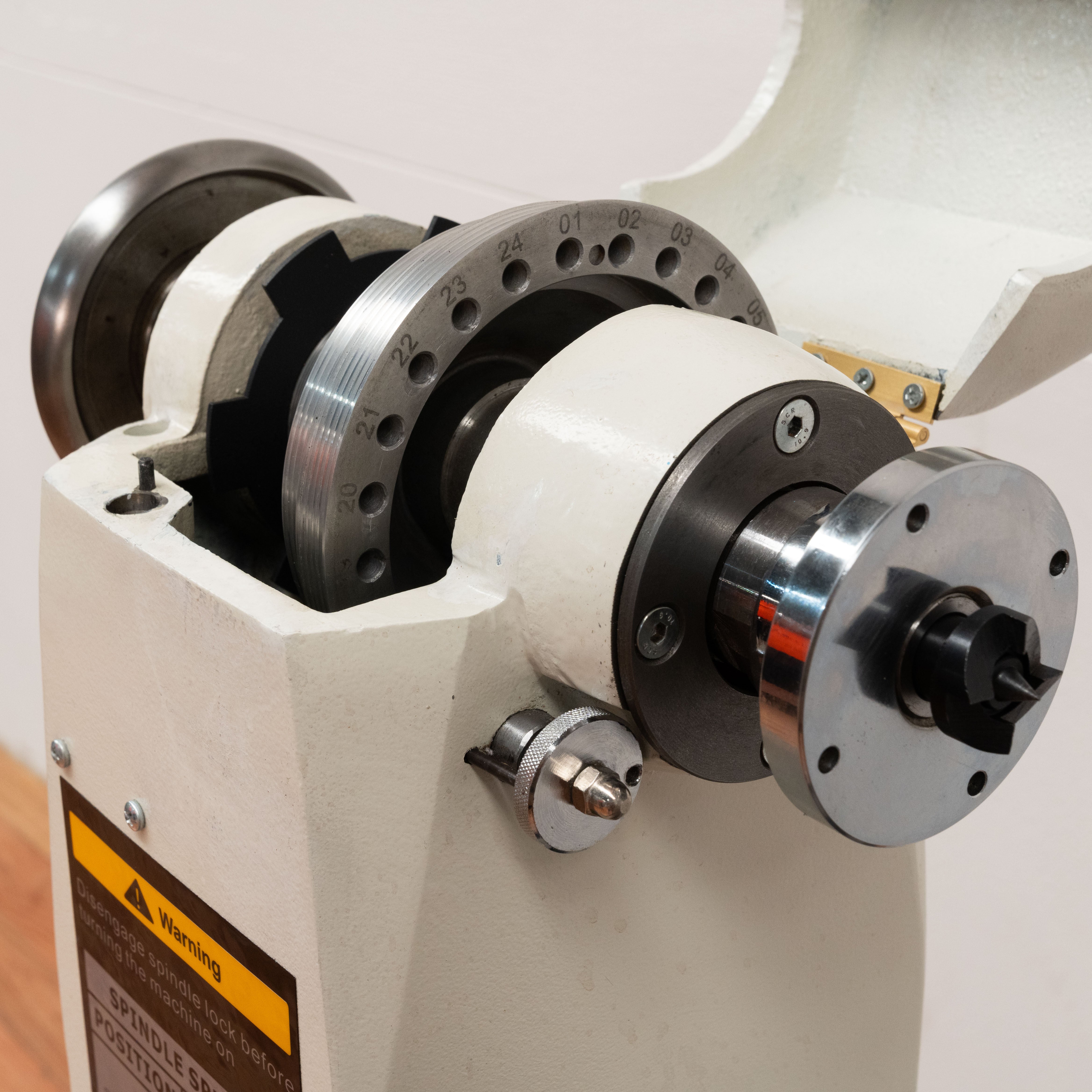 Woodfast 510mm (20") Swing x 915mm (36") Between Centres Heavy Duty Wood Lathe WL520A