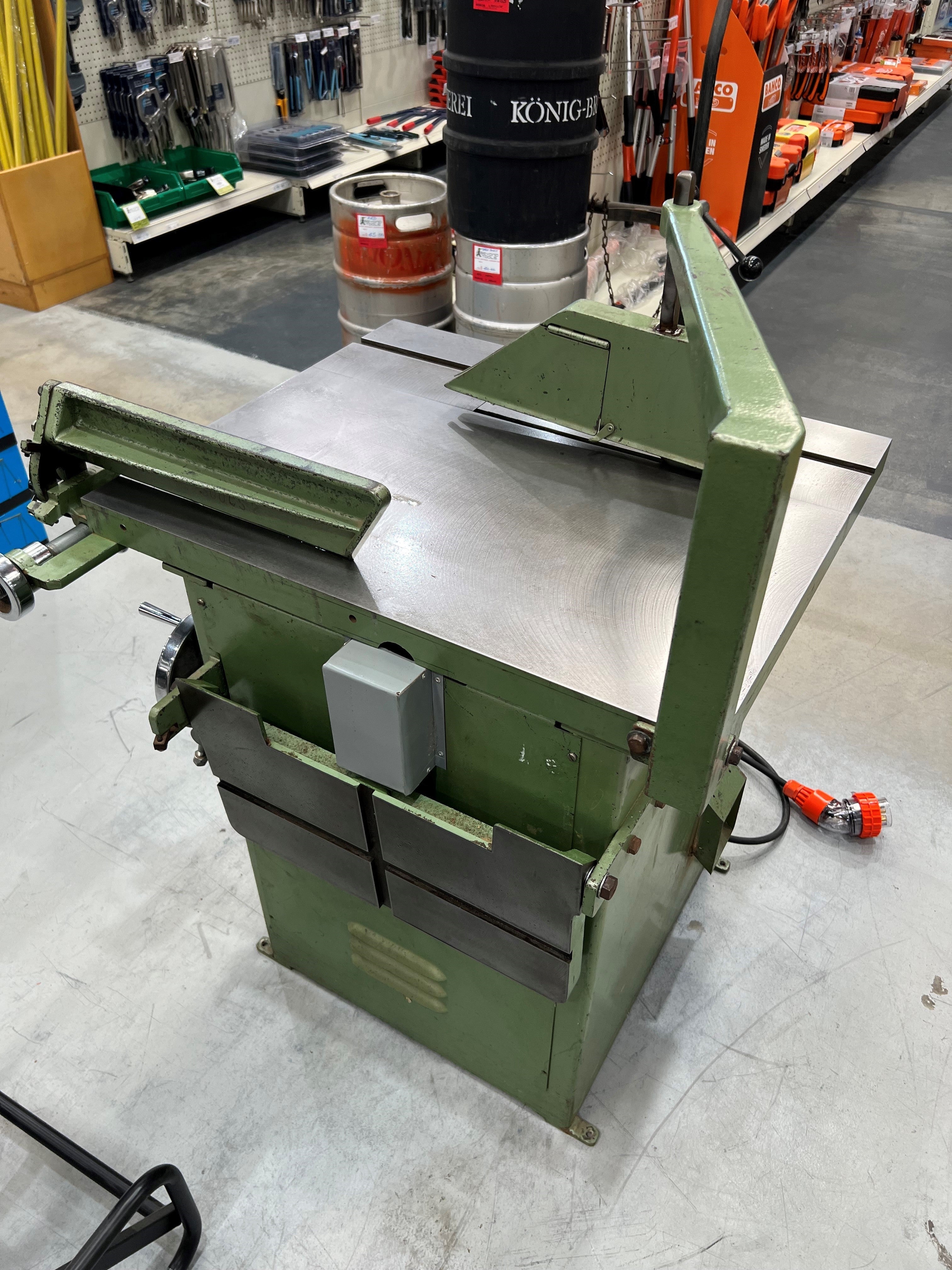 Woodfast *Pre Loved* 300mm Table Saw 415V CS300