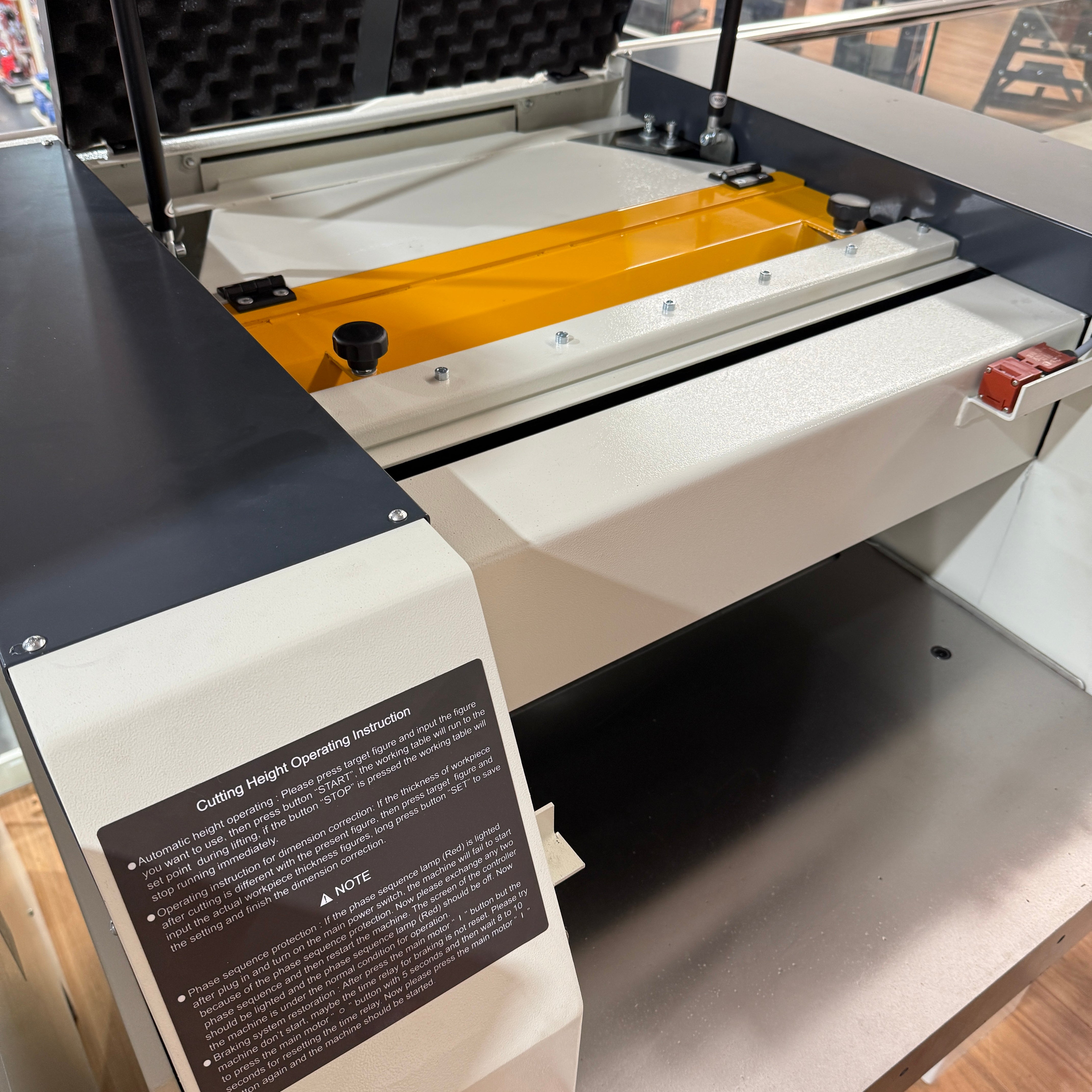 Woodfast 530mm (21") Industrial Thicknesser with Spiral Head Cutter Block 7.5HP 415V TH530B *New - Coming Soon - Expected Late Nov 2025*